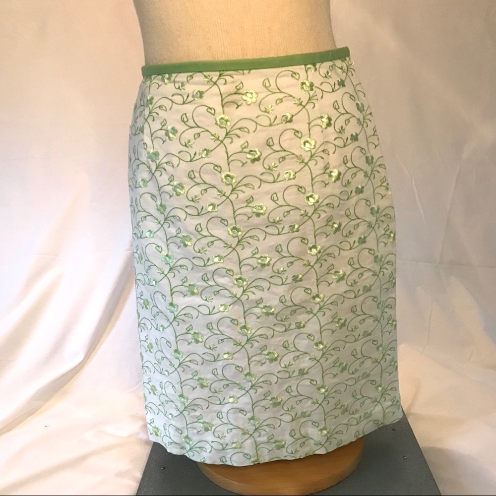 PECK & PECK PETITE embroidered flower skirt green